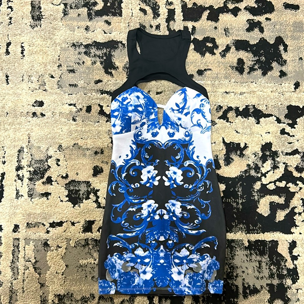 NWT Summer Dress - Picture 1 of 3
